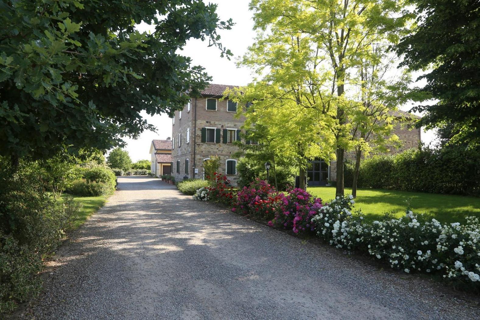 Agriturismo Il Brugnolo Scandiano Eksteriør billede