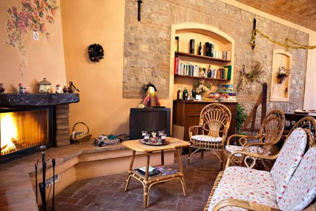 Agriturismo Il Brugnolo Scandiano Eksteriør billede